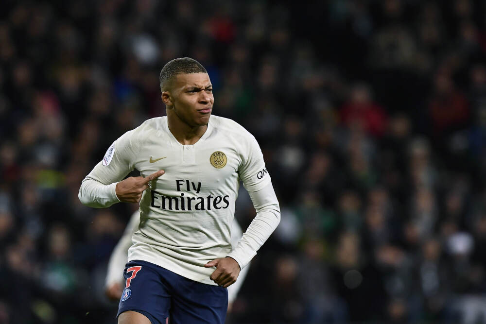 阿维塔科技拟10月递表港交所，上市进程提速